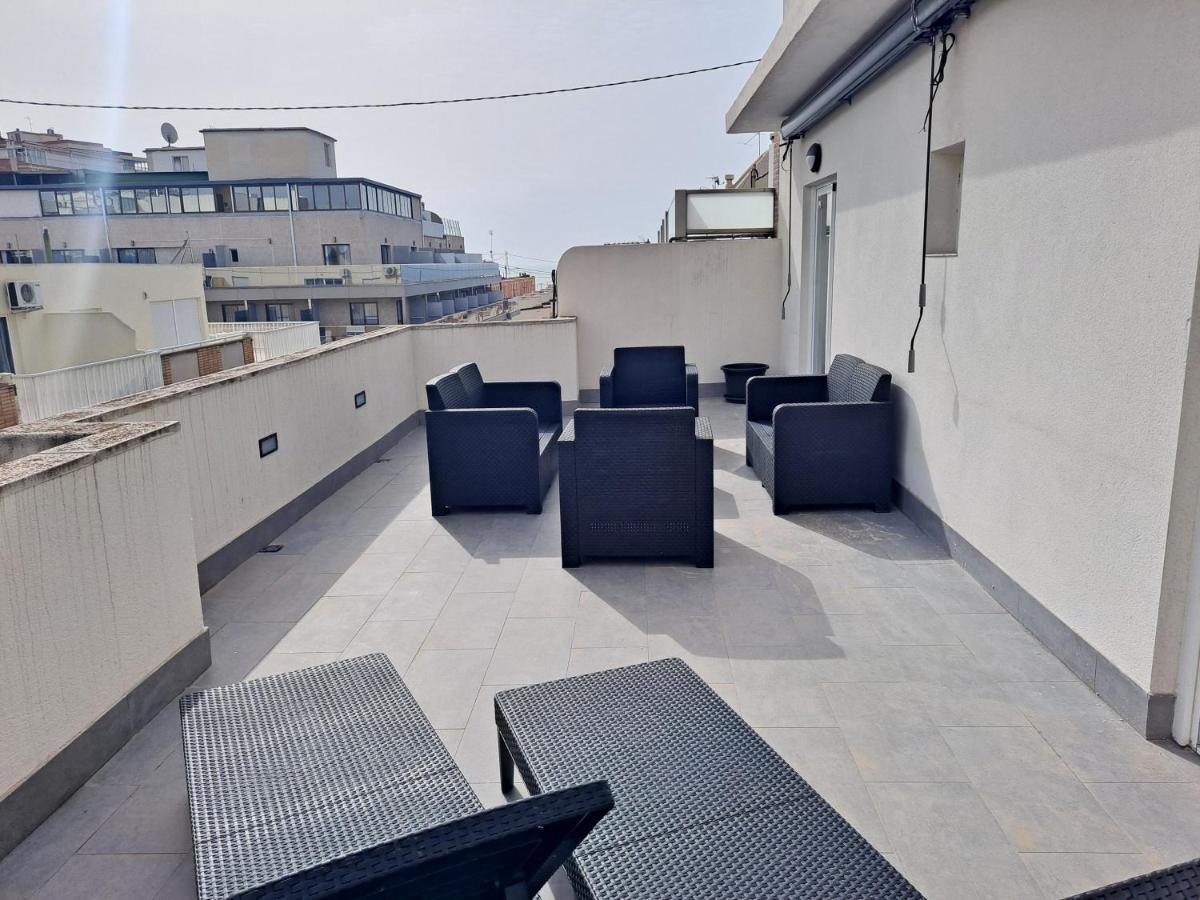 Levante Suites Μπένιντορμ Εξωτερικό φωτογραφία