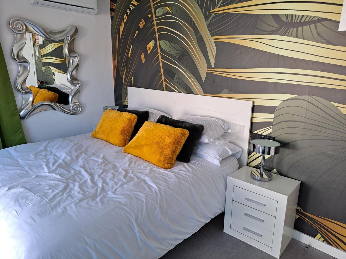 Levante Suites Μπένιντορμ Εξωτερικό φωτογραφία